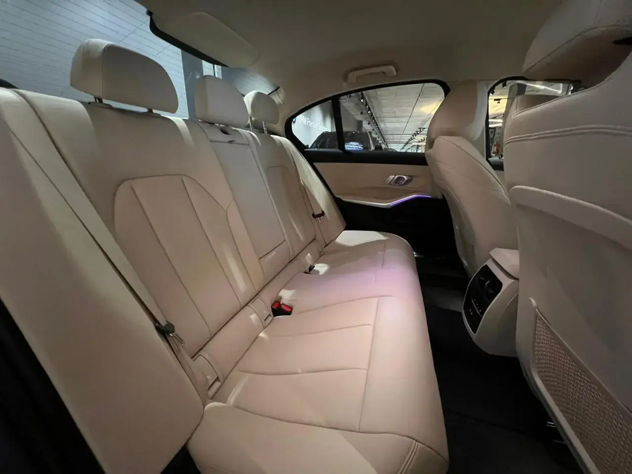 galeria 320i
