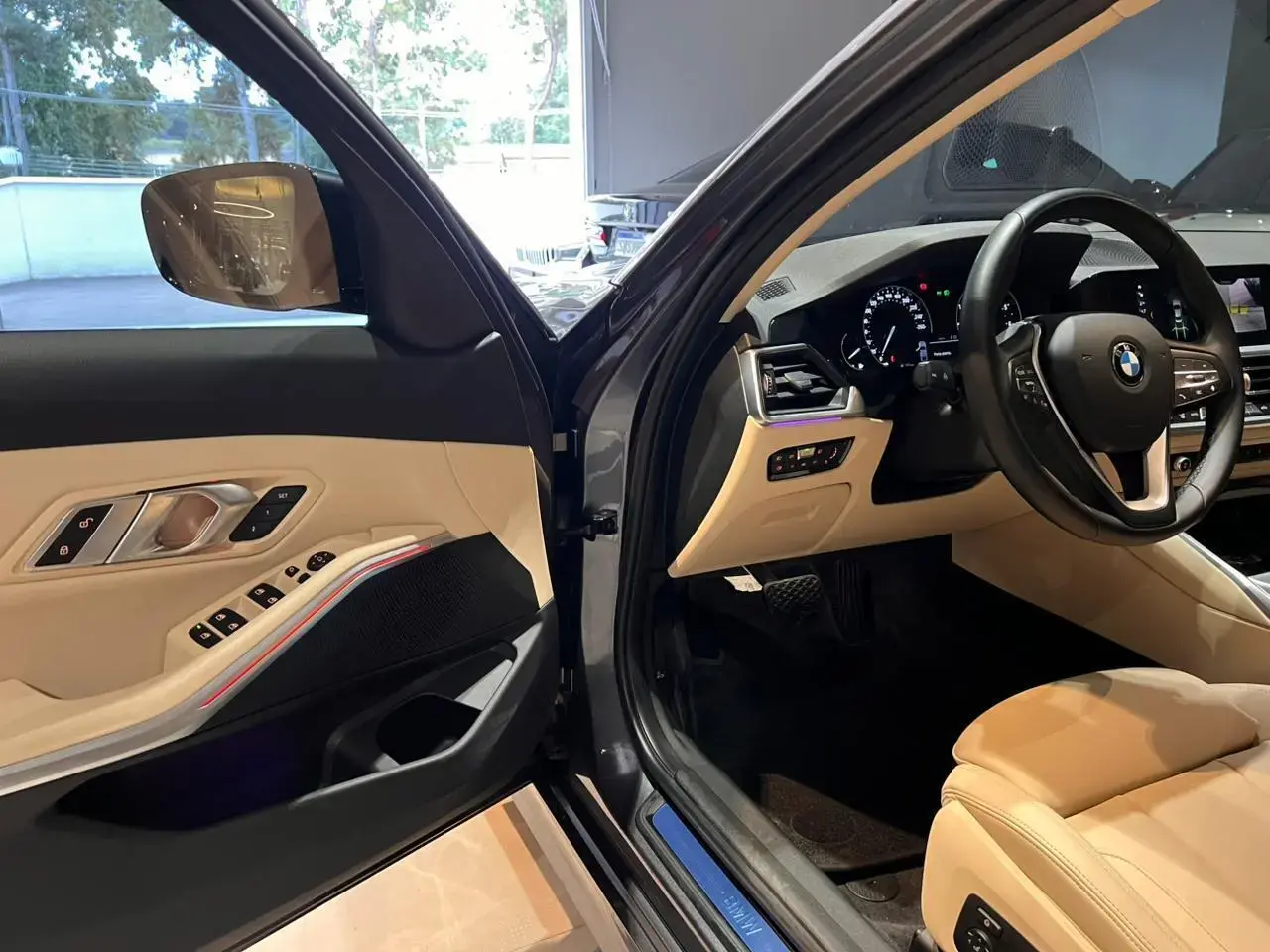 galeria 320i