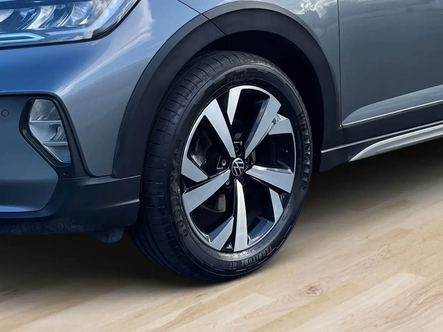 galeria Nivus Highline 1.0 200 TSI Flex Aut.