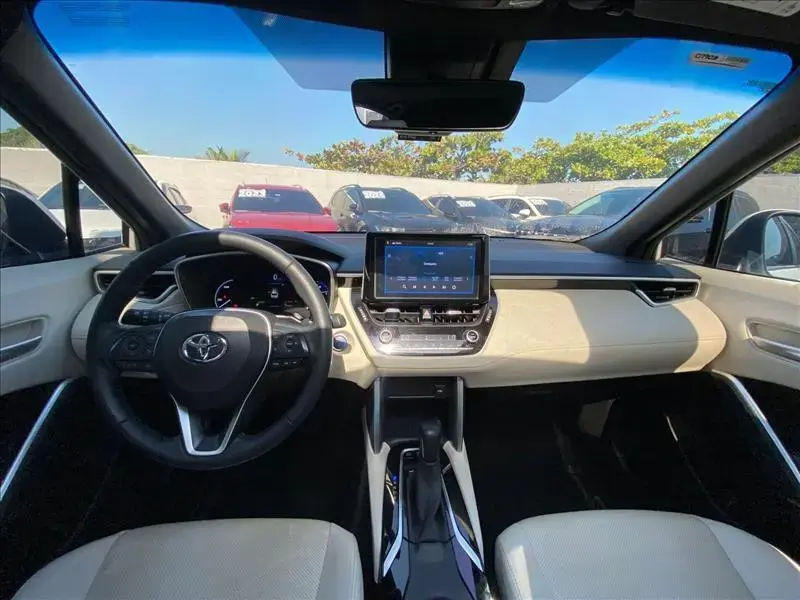 galeria COROLLA CROSS