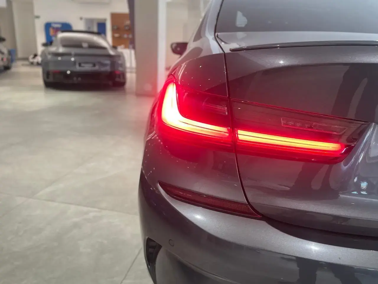 galeria 330i
