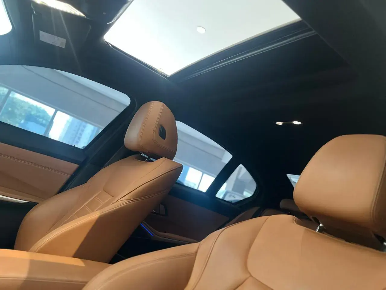 galeria 330i