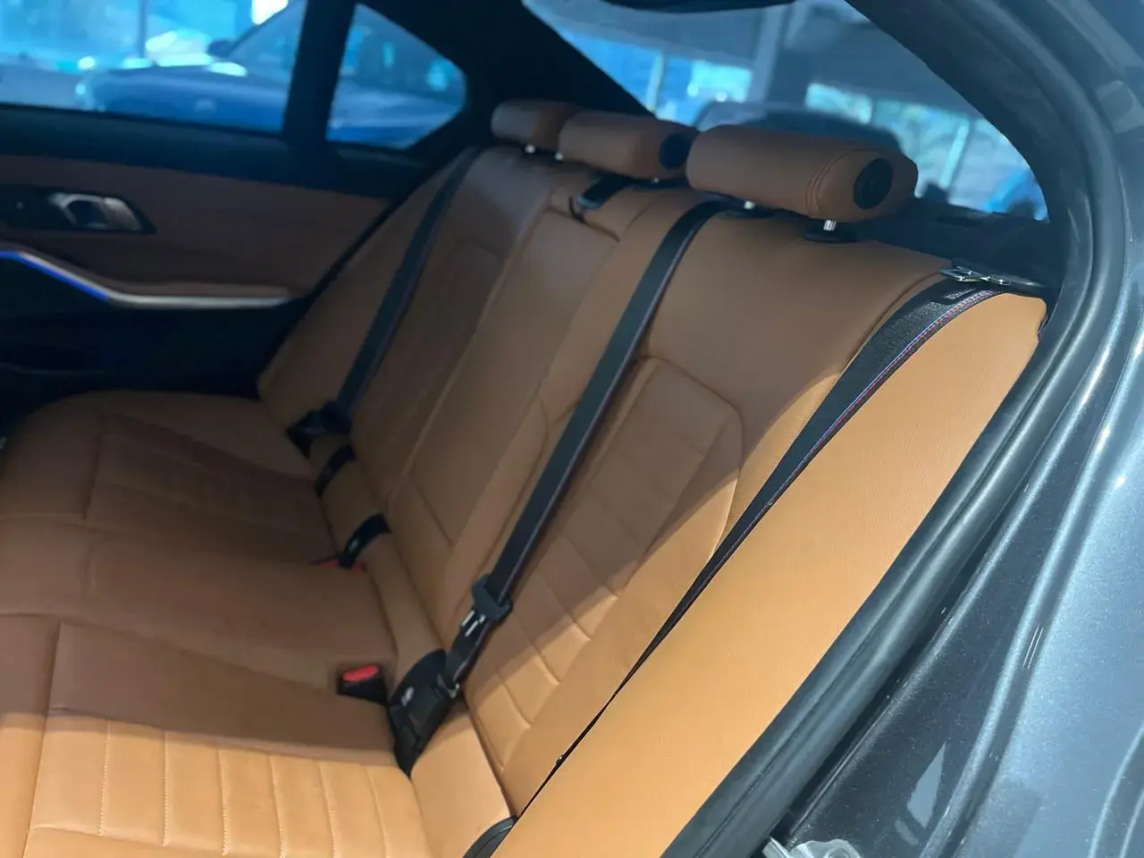 galeria 330i