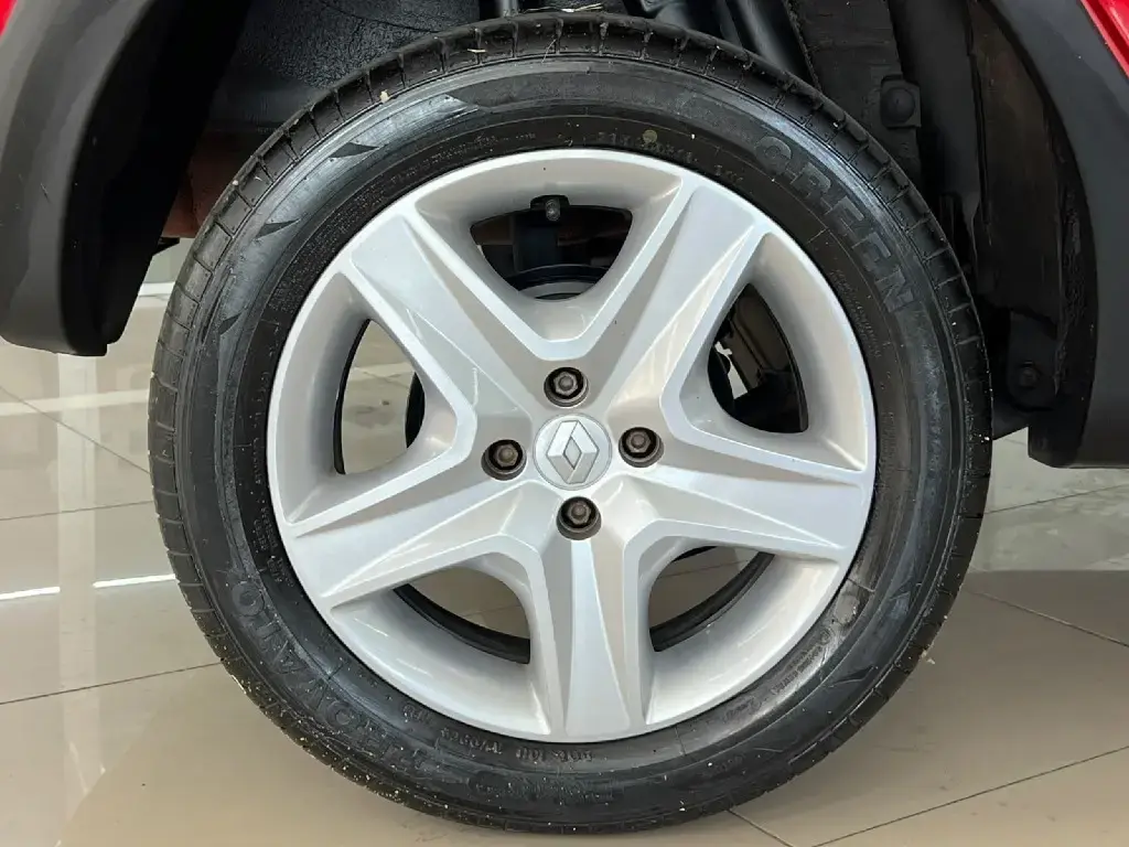 galeria SANDERO