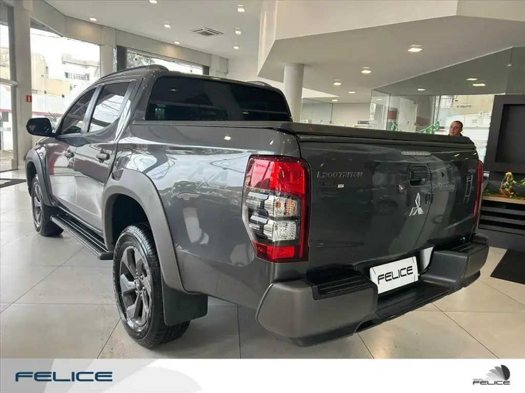 galeria L200 TRITON