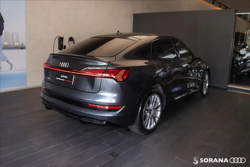 galeria E-TRON