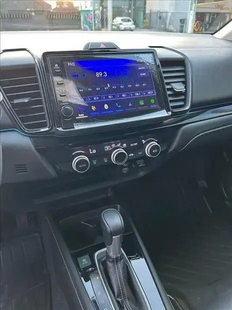 Honda CITY 1.5 i-VTEC FLEX HATCH TOURING CVT