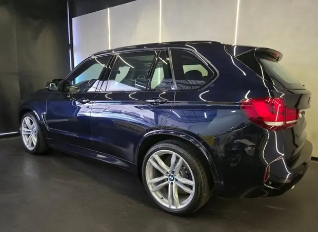 Bmw X5 4.4 V8 TURBO GASOLINA M AUTOMATICO