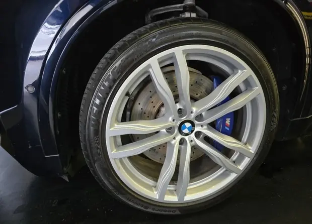 Bmw X5 4.4 V8 TURBO GASOLINA M AUTOMATICO