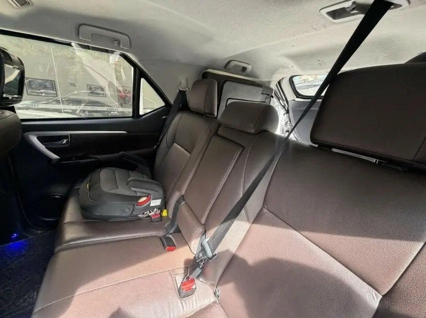 galeria HILUX SW4
