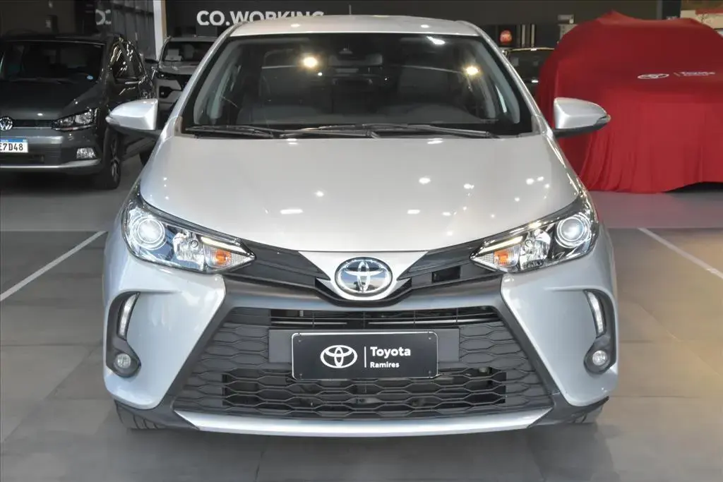 galeria YARIS