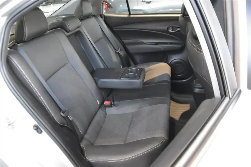 galeria YARIS