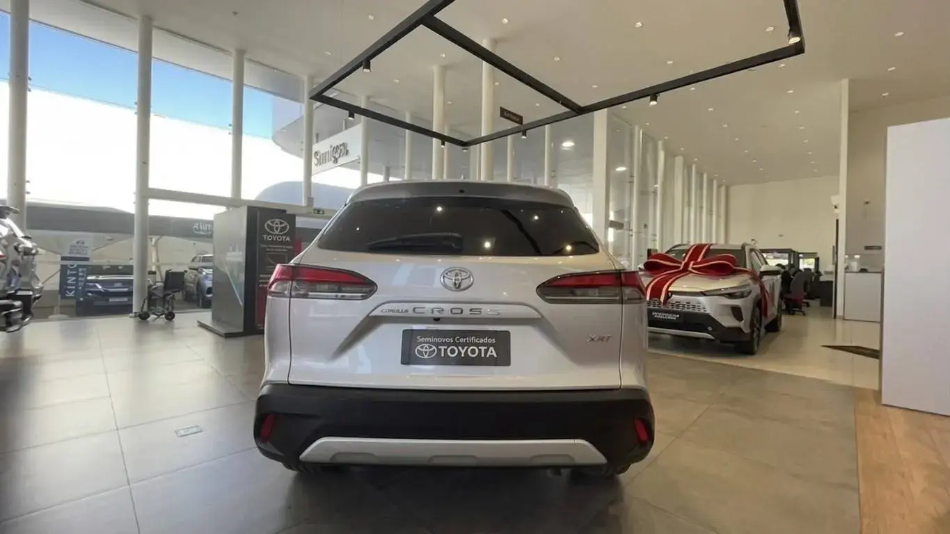 galeria COROLLA CROSS XRE