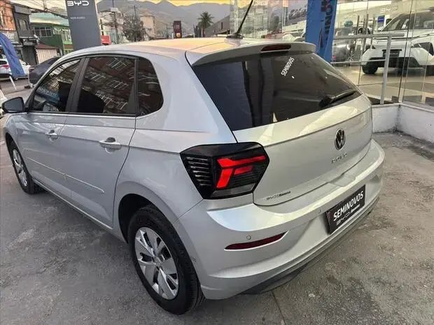 Volkswagen POLO 1.0 170 TSI SENSE AUTOMÁTICO
