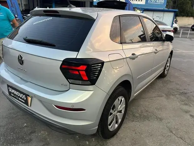 Volkswagen POLO 1.0 170 TSI SENSE AUTOMÁTICO