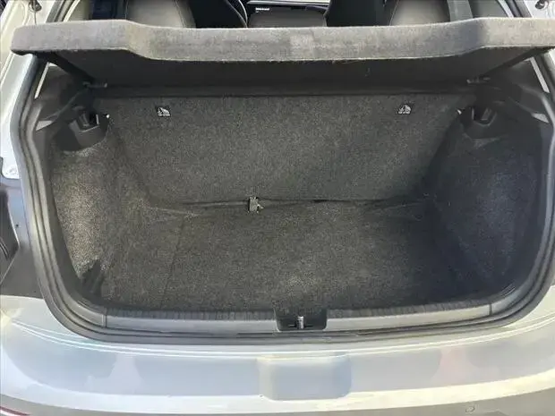 Volkswagen POLO 1.0 170 TSI SENSE AUTOMÁTICO