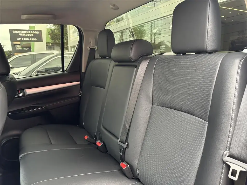 galeria HILUX