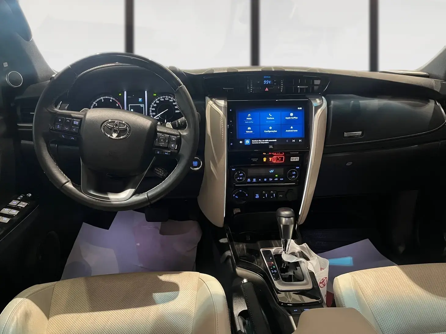 galeria Hilux SW4