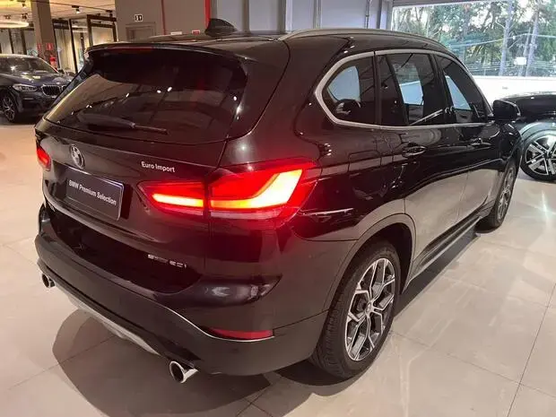Bmw X1 sDrive20i X-Line 2.0 Turbo (Flex) (Aut)