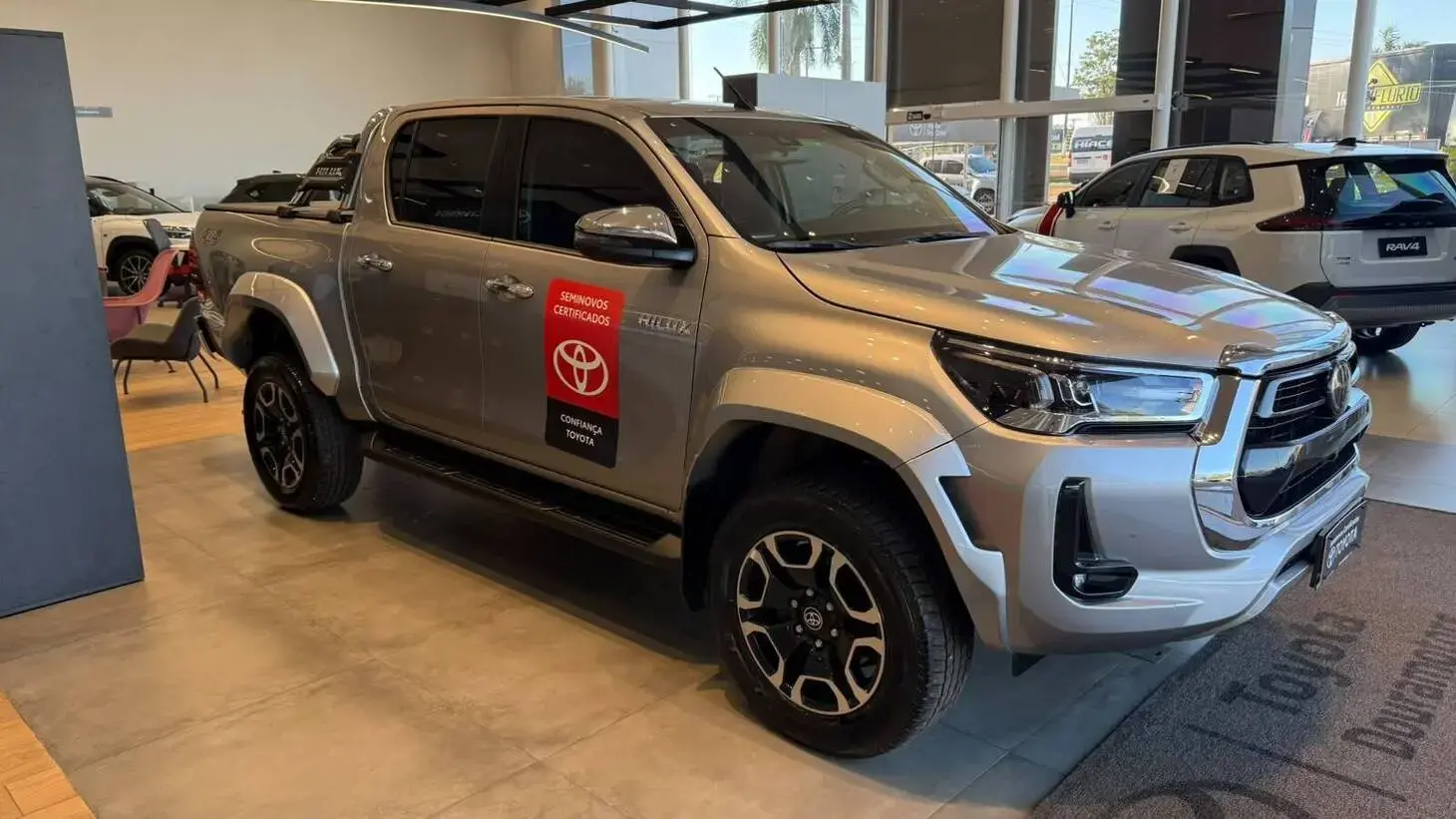 galeria HILUX