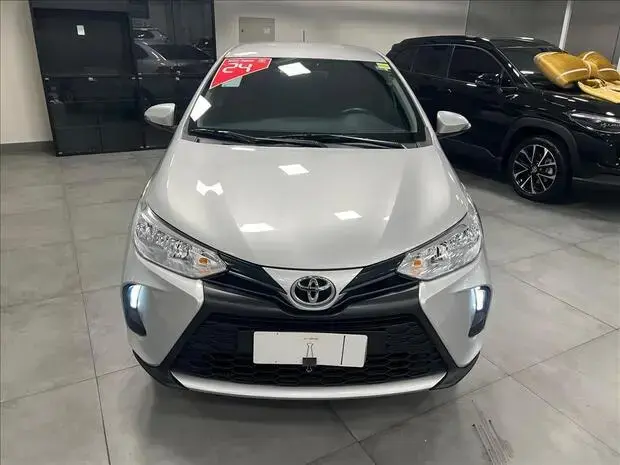 Toyota YARIS 1.5 16V FLEX SEDAN XL MULTIDRIVE