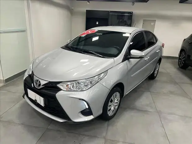 Toyota YARIS 1.5 16V FLEX SEDAN XL MULTIDRIVE