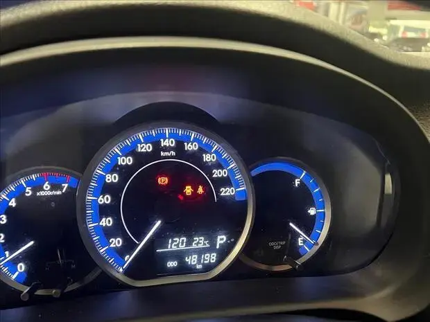 Toyota YARIS 1.5 16V FLEX SEDAN XL MULTIDRIVE