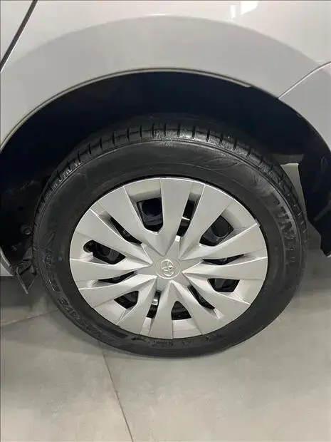 Toyota YARIS 1.5 16V FLEX SEDAN XL MULTIDRIVE
