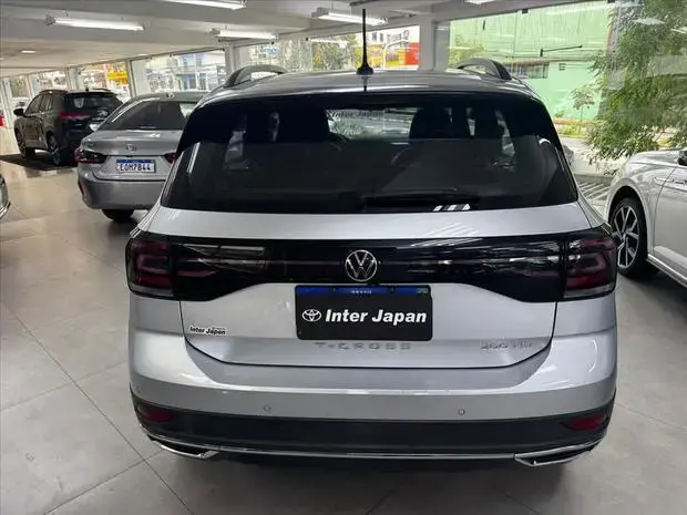 Volkswagen T-CROSS 1.0 200 TSI TOTAL FLEX COMFORTLINE AUTOMÁTICO