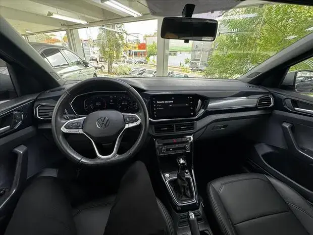 Volkswagen T-CROSS 1.0 200 TSI TOTAL FLEX COMFORTLINE AUTOMÁTICO
