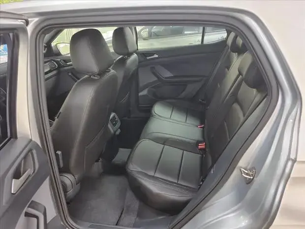 Volkswagen T-CROSS 1.0 200 TSI TOTAL FLEX COMFORTLINE AUTOMÁTICO
