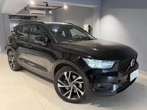Volvo XC40 1.5 T5 RECHARGE R-DESIGN GEARTRONIC