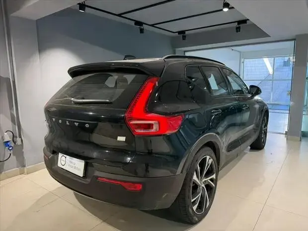 Volvo XC40 1.5 T5 RECHARGE R-DESIGN GEARTRONIC