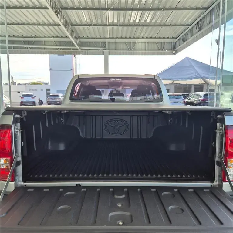 galeria HILUX