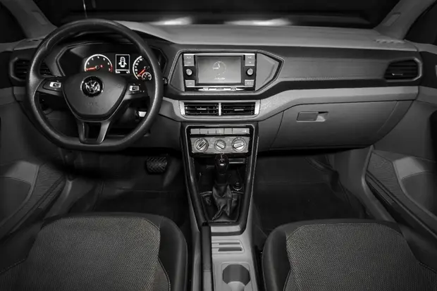 Volkswagen T-CROSS 1.0 200 TSI TOTAL FLEX SENSE AUTOMÁTICO