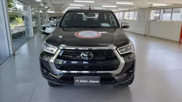 Toyota HILUX 2.8 D-4D TURBO DIESEL CD SRX 4X4 AUTOMÁTICO