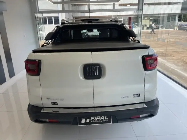 Fiat TORO 2.0 16V TURBO DIESEL RANCH 4WD AT9