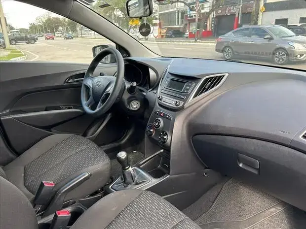 Hyundai HB20 1.0 COMFORT 12V FLEX 4P MANUAL