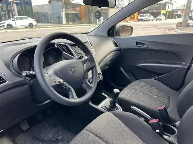 Hyundai HB20 1.0 COMFORT 12V FLEX 4P MANUAL