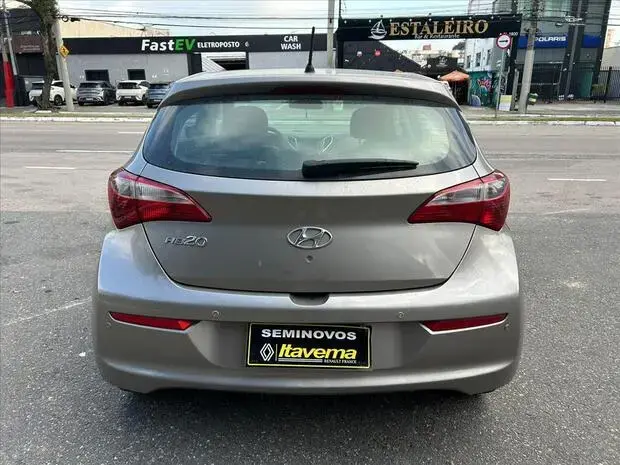 Hyundai HB20 1.0 COMFORT 12V FLEX 4P MANUAL