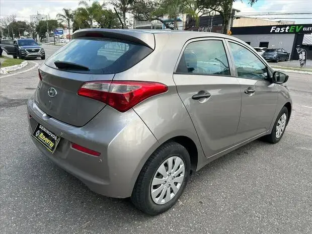 Hyundai HB20 1.0 COMFORT 12V FLEX 4P MANUAL