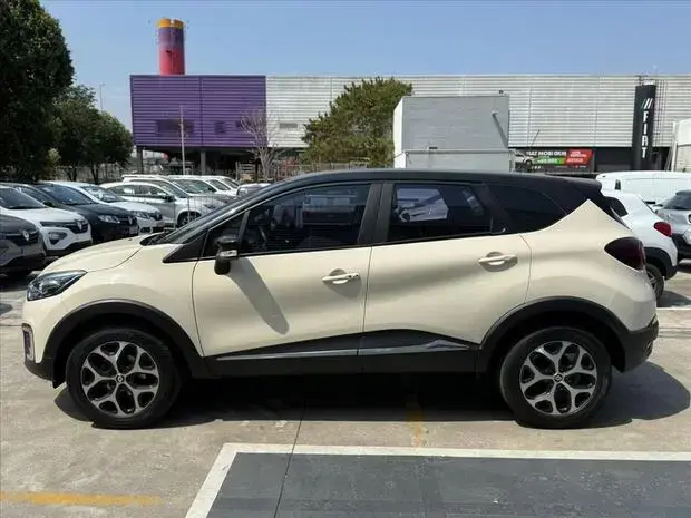 Renault CAPTUR 1.6 16V SCE FLEX INTENSE X-TRONIC