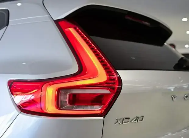 Volvo XC40 2.0 T4 GASOLINA GEARTRONIC