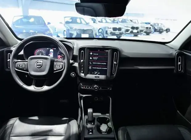 Volvo XC40 2.0 T4 GASOLINA GEARTRONIC