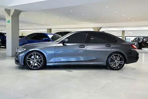 Bmw 330i 2.0 M Sport AT