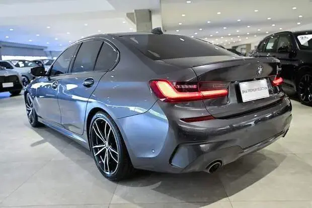 Bmw 330i 2.0 M Sport AT