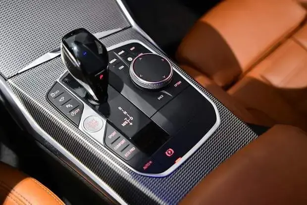 Bmw 330i 2.0 M Sport AT