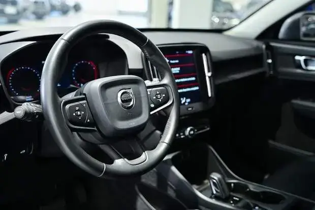 Volvo XC40 2.0 T4 GASOLINA GEARTRONIC