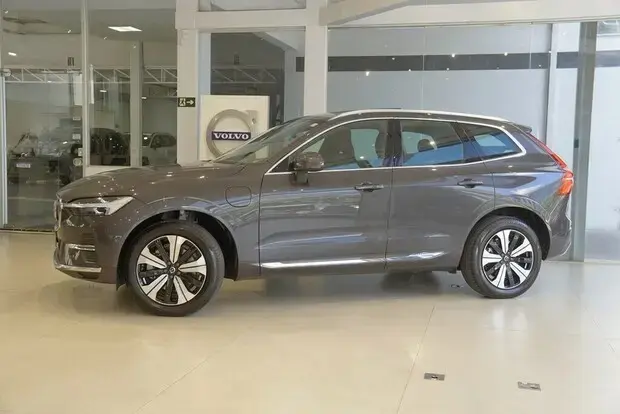 Volvo XC60 2.0 T8 RECHARGE PLUS AWD GEARTRONIC