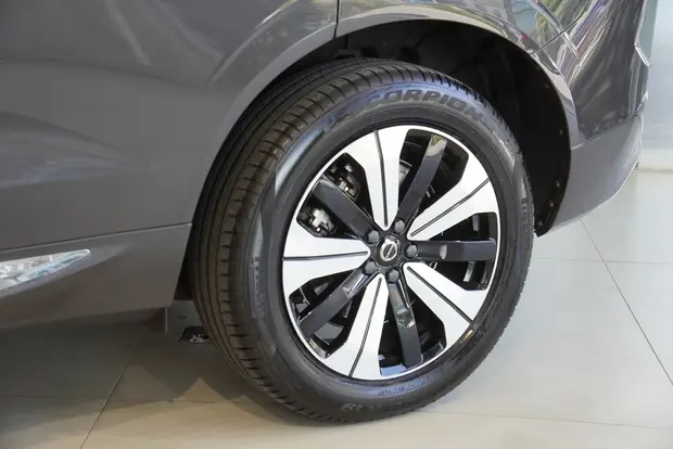 Volvo XC60 2.0 T8 RECHARGE PLUS AWD GEARTRONIC
